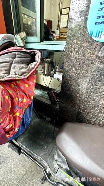 电动车违规充电整治，上海首张个人罚单开出；顶格罚款可达5万元