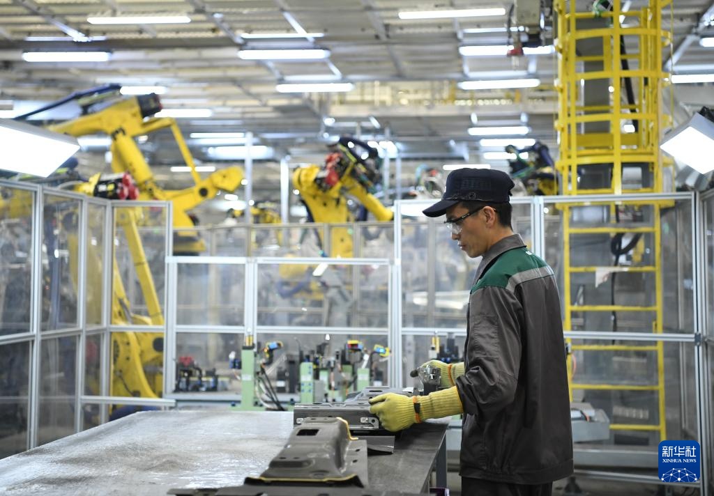 高质量发展调研行丨在江苏常州感受新能源汽车产业快速发展 高质量发展调研行丨在江苏常州感受新能源汽车产业快速发展