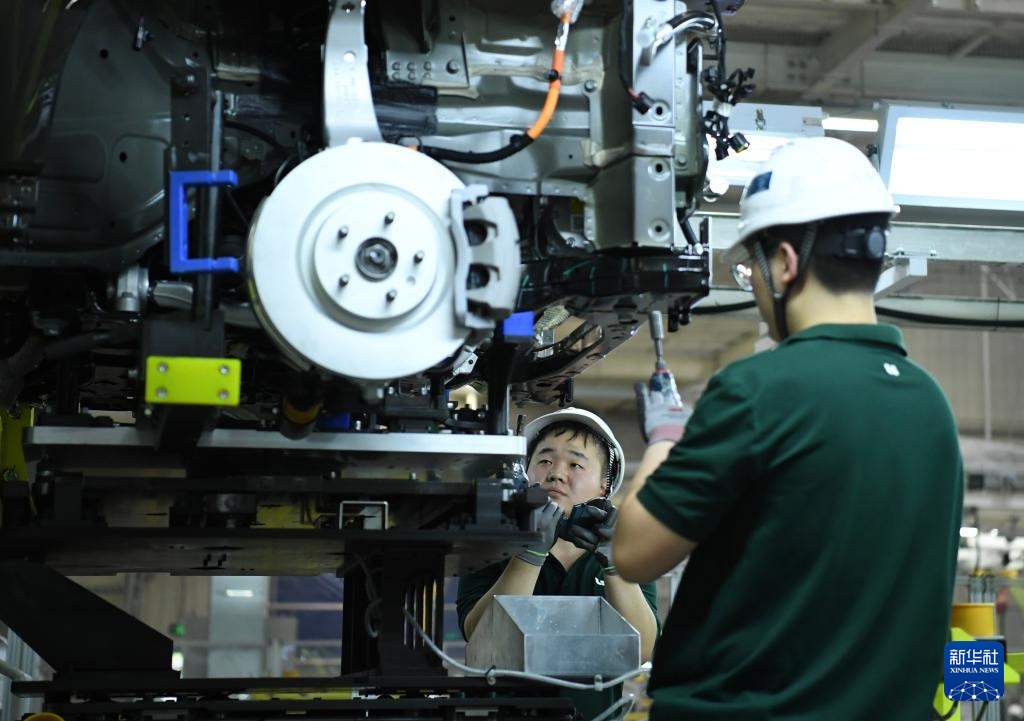 高质量发展调研行丨在江苏常州感受新能源汽车产业快速发展 高质量发展调研行丨在江苏常州感受新能源汽车产业快速发展