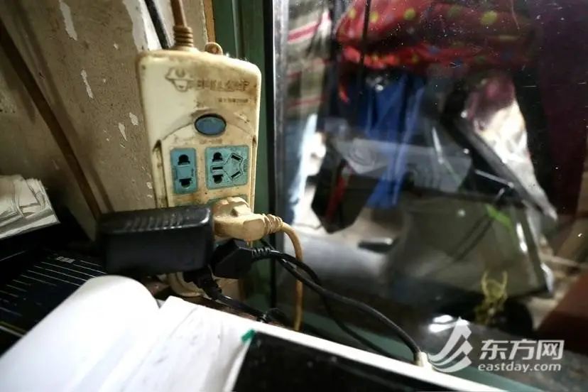 事关电瓶车，上海今起实施！城管开展执法检查，全市首张个人罚单开出