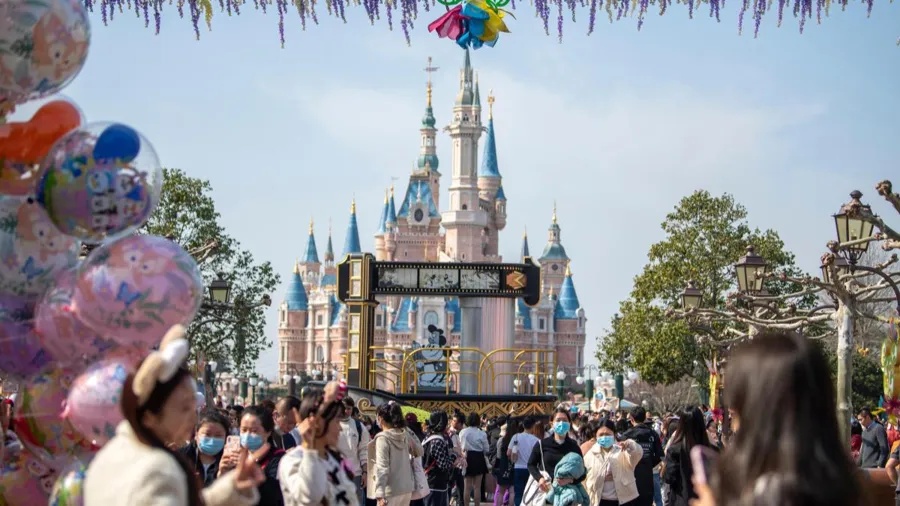 终于出手!上海迪士尼禁止这些人进入 终于出手!上海迪士尼禁止这些人进入