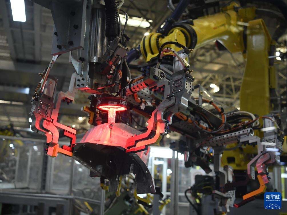 高质量发展调研行丨在江苏常州感受新能源汽车产业快速发展 高质量发展调研行丨在江苏常州感受新能源汽车产业快速发展