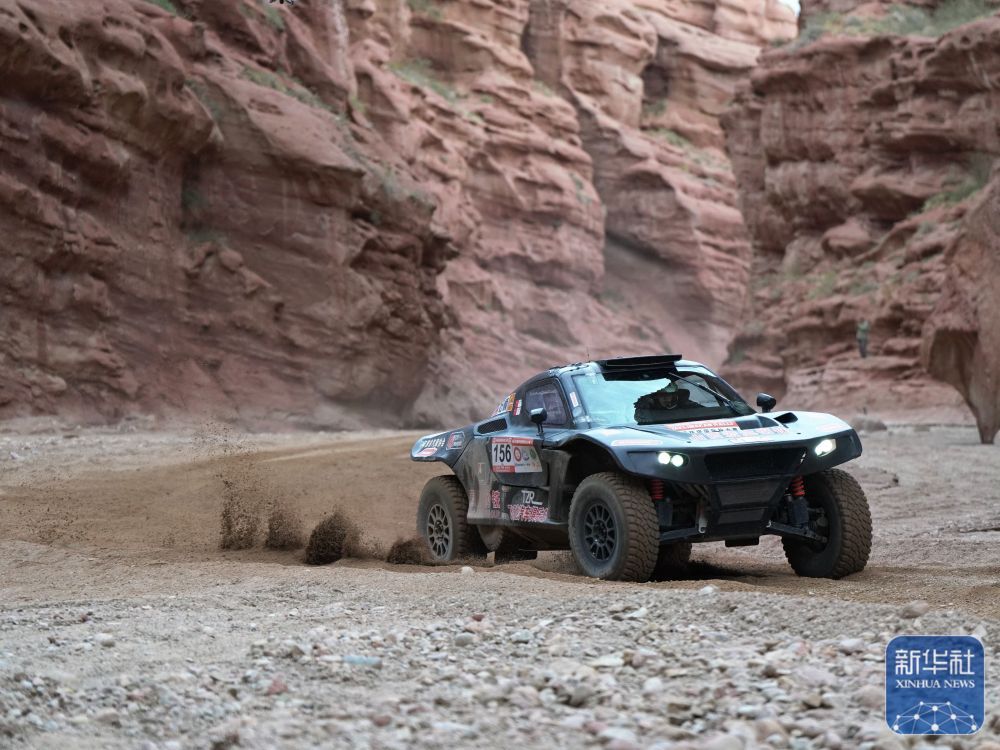 多图!2024年环塔拉力赛第九赛段精彩瞬间 多图!2024年环塔拉力赛第九赛段精彩瞬间