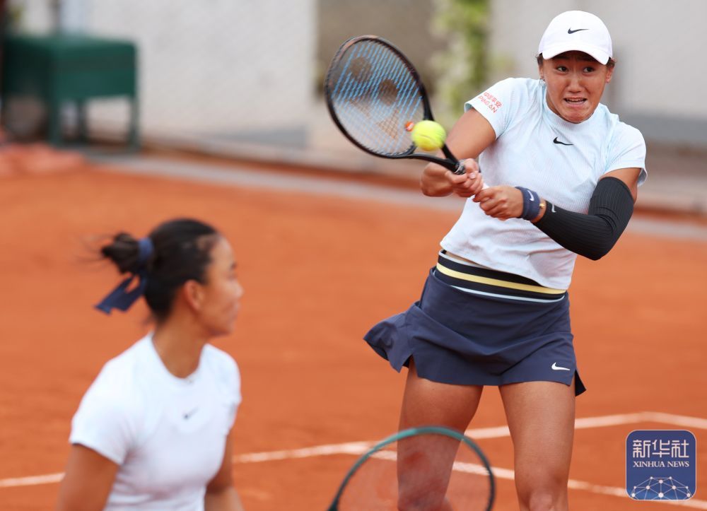 法网丨王曦雨/袁悦晋级女双第二轮
