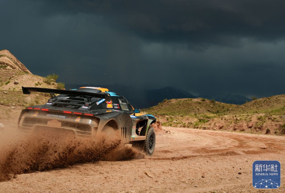多图!2024年环塔拉力赛第九赛段精彩瞬间 多图!2024年环塔拉力赛第九赛段精彩瞬间