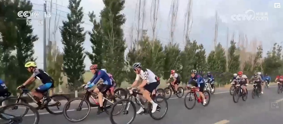 “骑行经济”热力四射 科技与潮流“碰撞”出新消费潜力 “骑行经济”热力四射 科技与潮流“碰撞”出新消费潜力