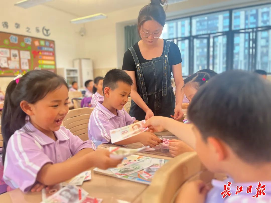 越来越多的孩子,不认识钱了? 越来越多的孩子,不认识钱了?