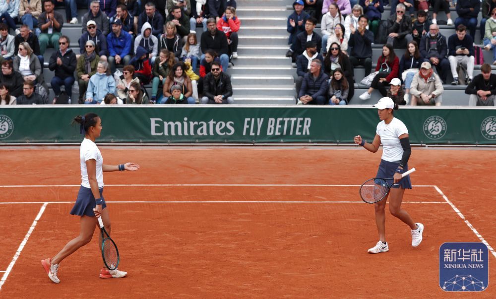 法网丨王曦雨/袁悦晋级女双第二轮