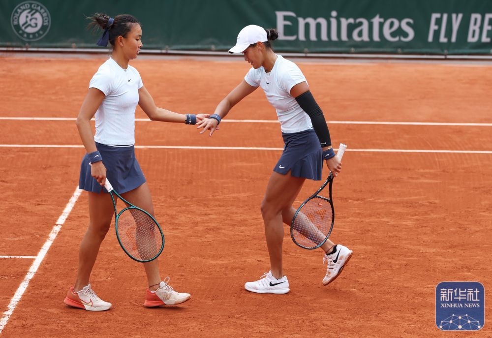 法网丨王曦雨/袁悦晋级女双第二轮