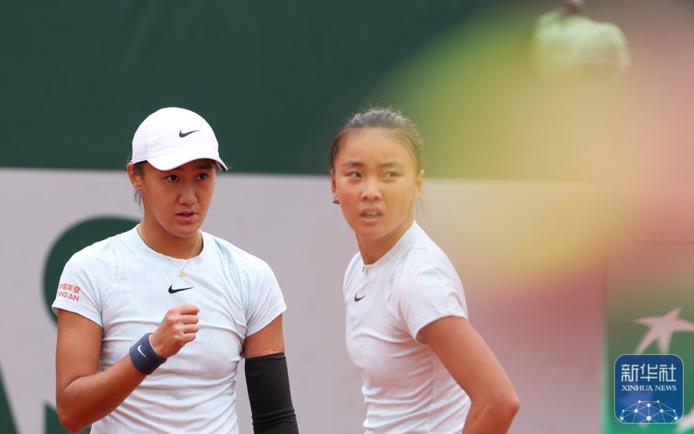 法网丨王曦雨/袁悦晋级女双第二轮