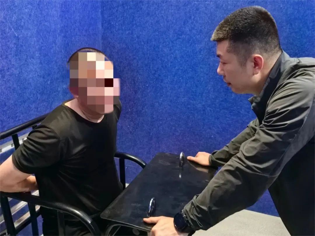 警方通报!魏某华、李某如,法网难逃! 警方通报!魏某华、李某如,法网难逃!