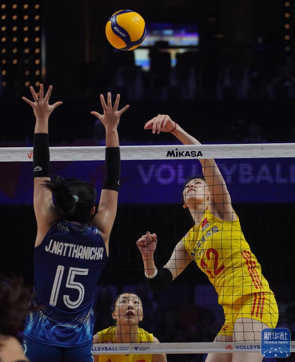 世界女排联赛澳门站中国胜泰国 朱婷首发登场