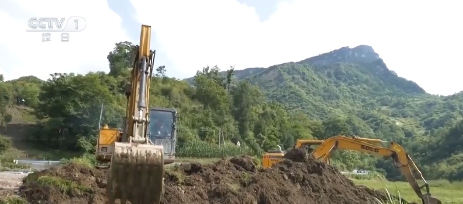 清江碧水促民生 百姓享受绿色发展福祉