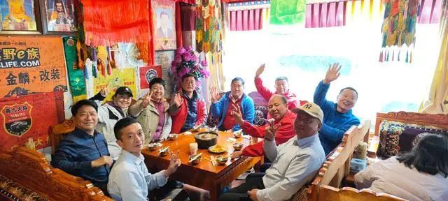 山东“铁腚大巴”引热议,司机:下一趟已满员 山东“铁腚大巴”引热议,司机:下一趟已满员