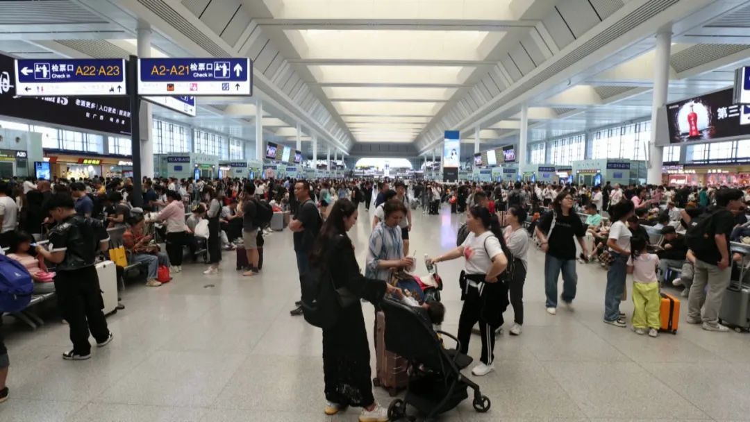 比高铁二等座还便宜！南宁首趟进京动卧车票开售→