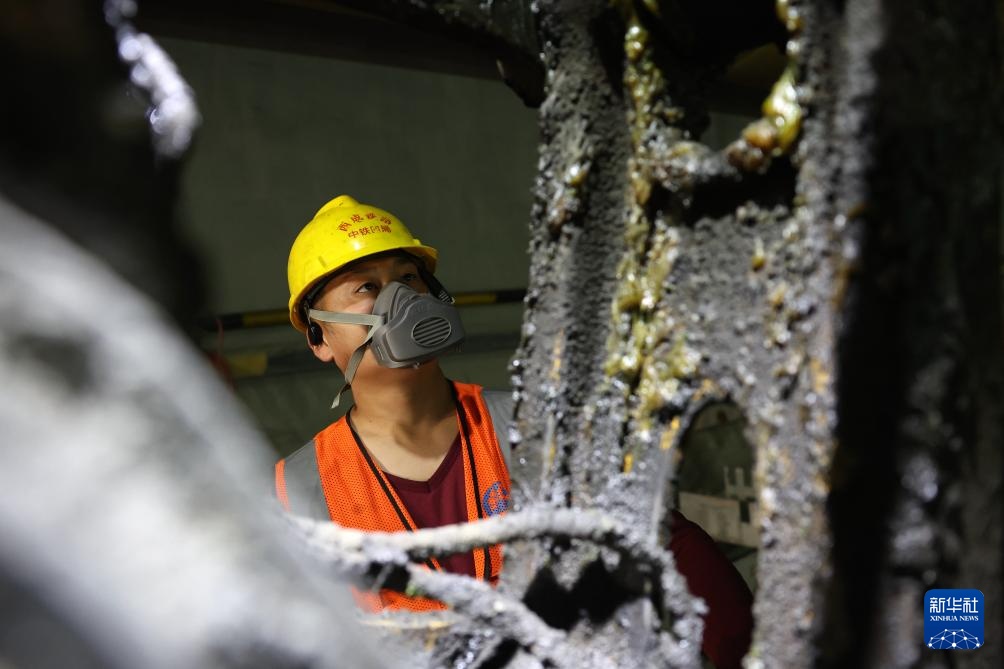 西成铁路甘肃段建设加速推进 西成铁路甘肃段建设加速推进