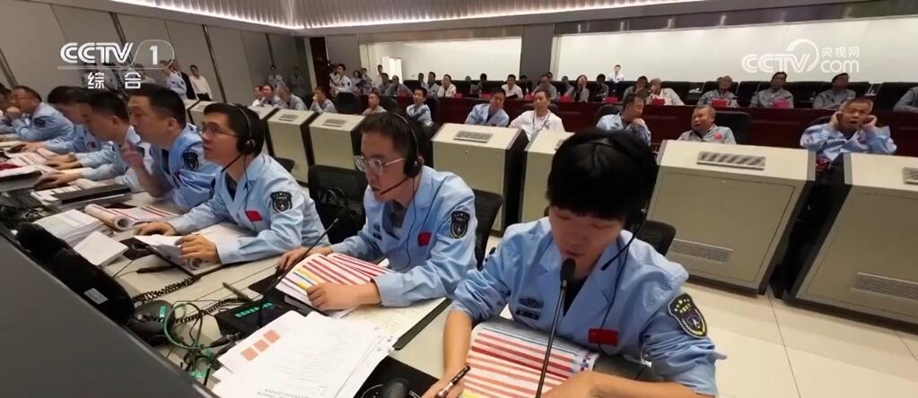 四问“嫦娥落月” 中国探月工程不断刷新月球探测纪录 四问“嫦娥落月” 中国探月工程不断刷新月球探测纪录