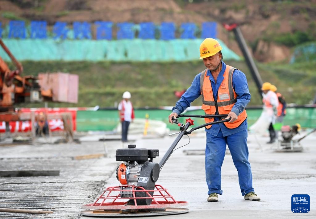 特大型铁路综合交通枢纽西安东站建设迎来新进展