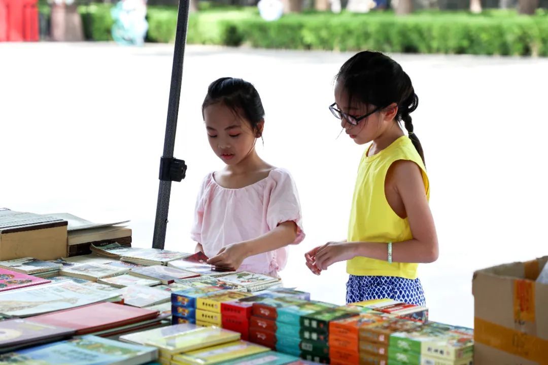 旧书新知、童心飞扬！这个周末，钟鼓楼下真热闹！