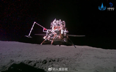 嫦娥六号着陆器和上升器合影来了