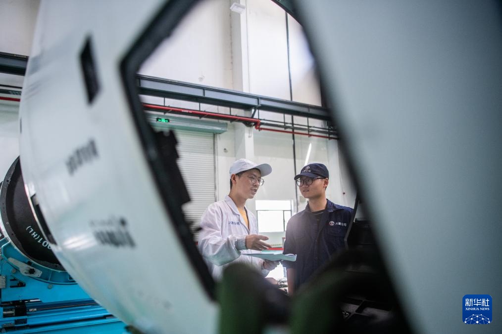 新华全媒+丨我在中部造火箭