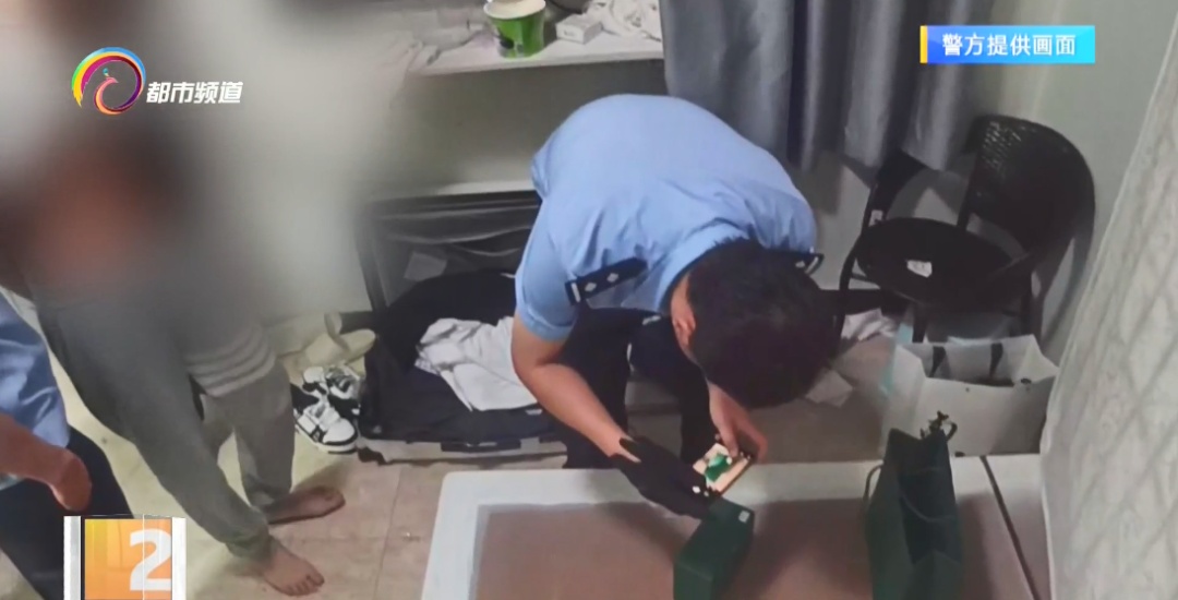 十几万一块！他一连调包三块劳力士！昆明有店家竟都没察觉……