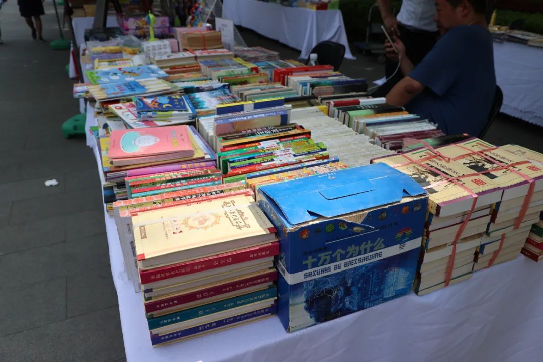 旧书新知、童心飞扬！这个周末，钟鼓楼下真热闹！