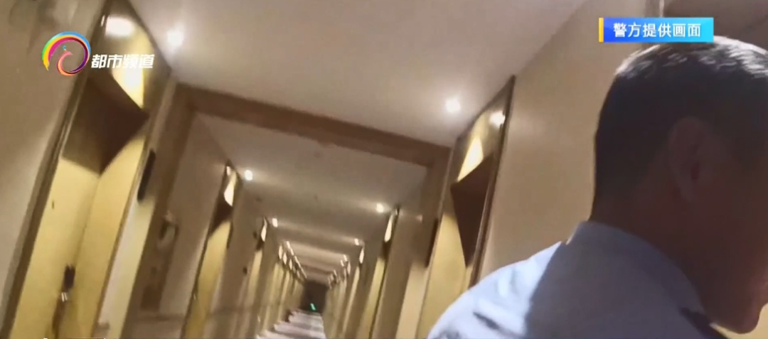 十几万一块！他一连调包三块劳力士！昆明有店家竟都没察觉……