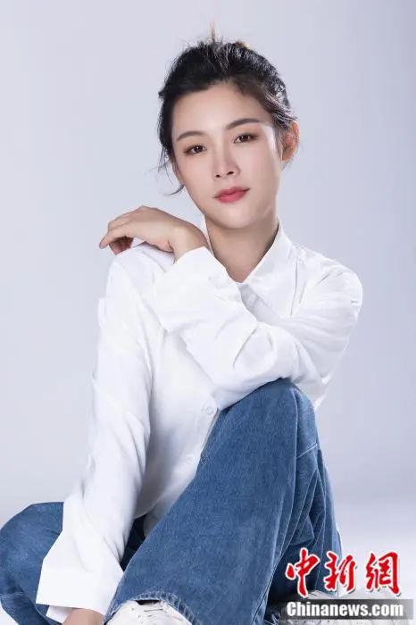 陈丽君：不担心自己红了就飘，请大家监督
