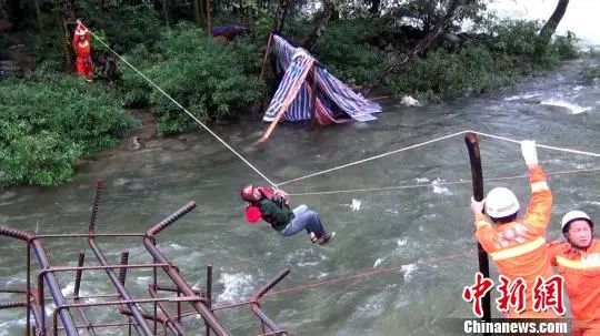 确认了，两人已无生命体征！全网在科普的“死亡V”究竟是啥