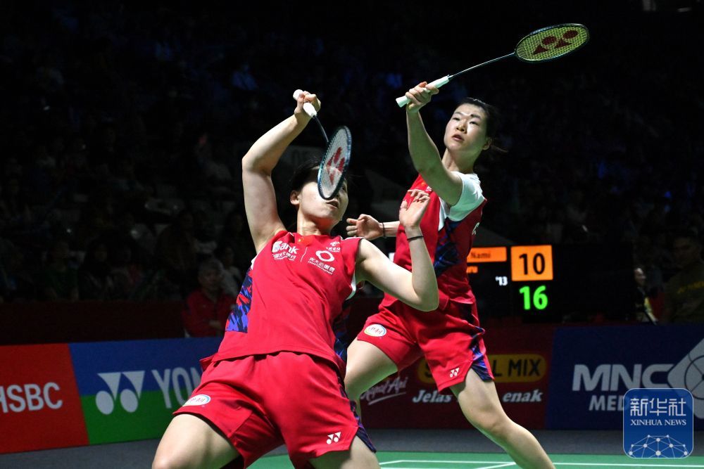 印尼羽毛球公开赛丨李怡婧/罗徐敏晋级女双八强