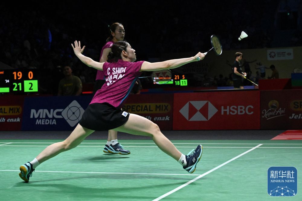 印尼羽毛球公开赛丨李怡婧/罗徐敏晋级女双八强
