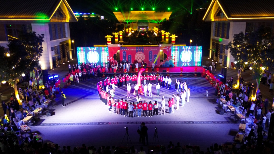 单位免费给办的婚礼，太有排面了！