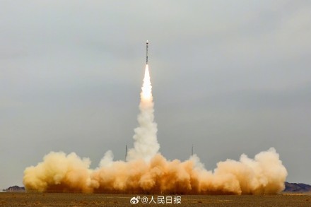 祝贺！我国再次发射成功一箭三星