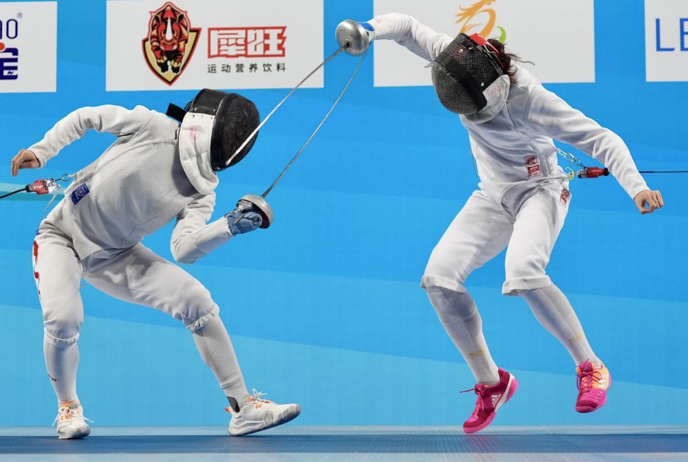 全国击剑冠军赛分站赛：江苏队再入两金