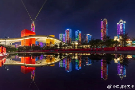 今明两晚!深圳市民中心灯光秀暂停 今明两晚!深圳市民中心灯光秀暂停