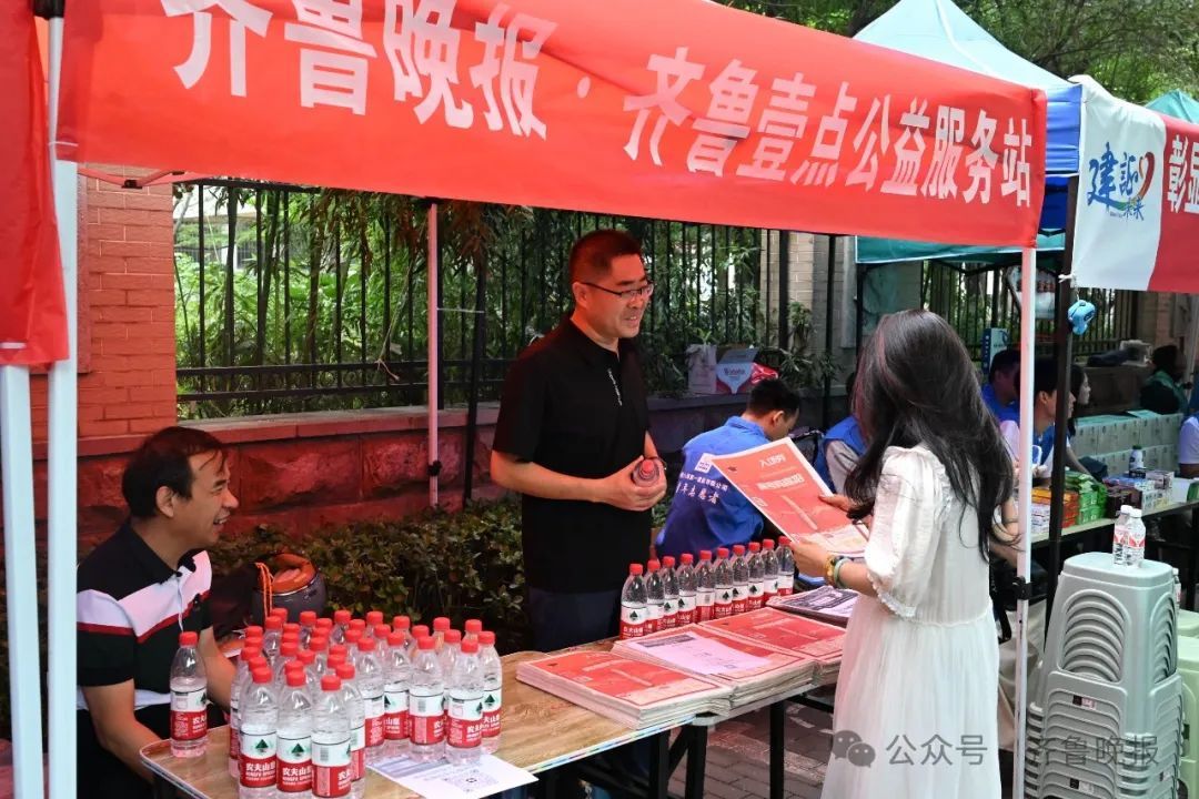 直击2024山东高考现场！有家长带存了六年的粽子来送考