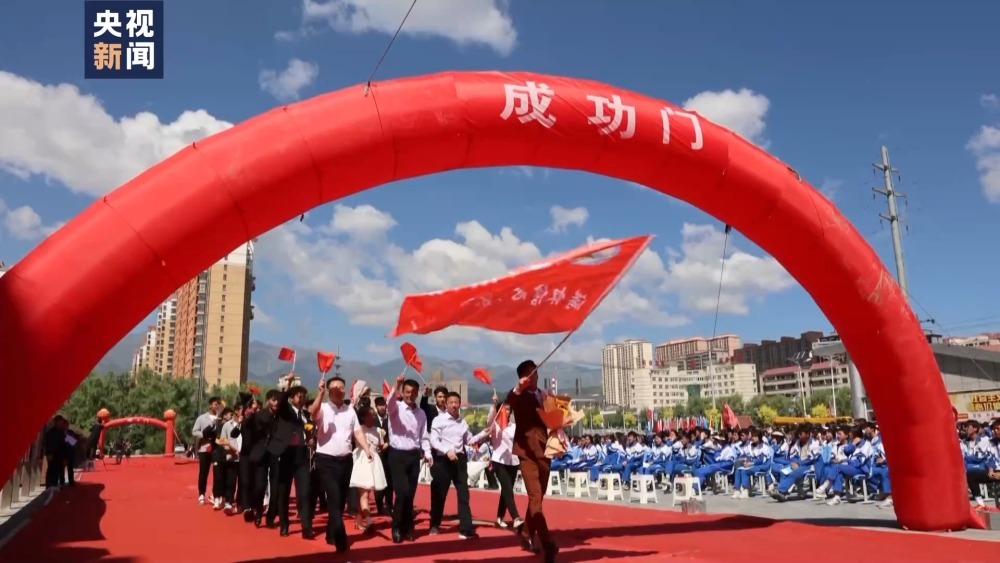 这些细节为考生撑起“安全伞” 记者探访高考考场→