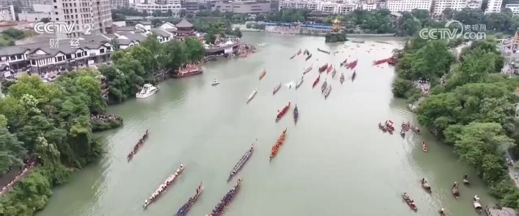 “龙舟时间”来了!端午假期观龙舟地图“出炉” 哪场比赛最让你热血沸腾? “龙舟时间”来了!端午假期观龙舟地图“出炉” 哪场比赛最让你热血沸腾?