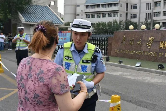 直击 | 今天开考！天津第一现场！这一幕幕超感动......