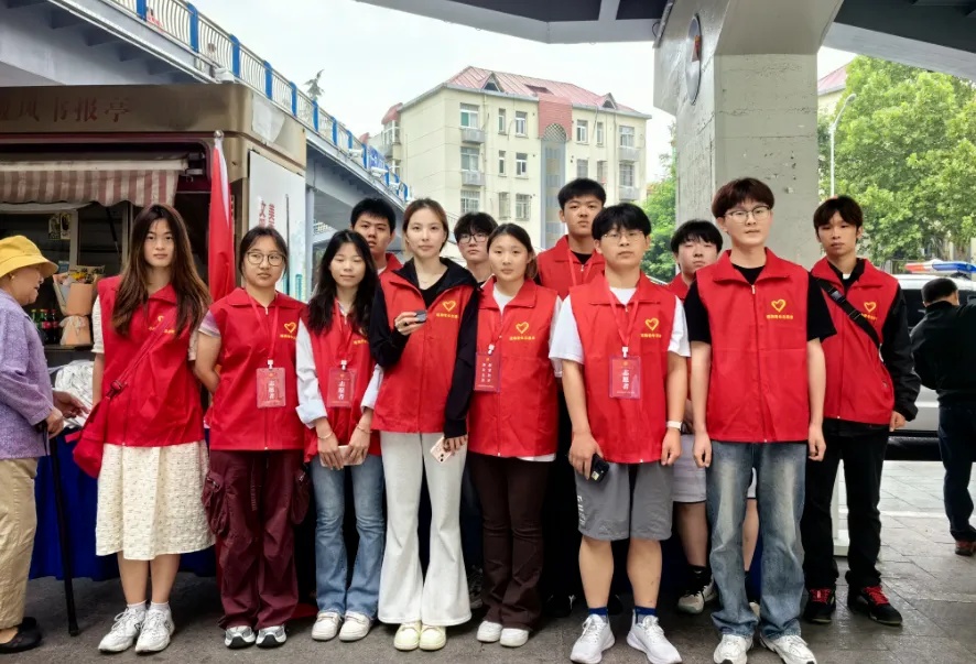 今天，为安徽49.5万考生加油！