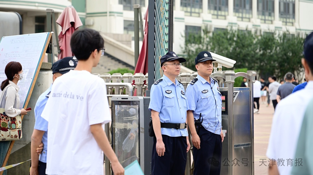 直击 | 今天开考！天津第一现场！这一幕幕超感动......