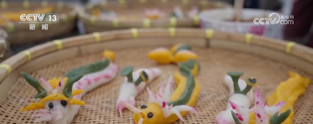 端午节日氛围渐浓 “沉浸式”体验各地多彩民俗活动 端午节日氛围渐浓 “沉浸式”体验各地多彩民俗活动