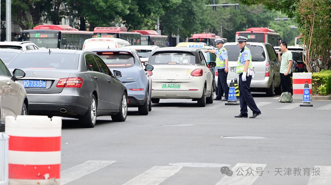 直击 | 今天开考！天津第一现场！这一幕幕超感动......