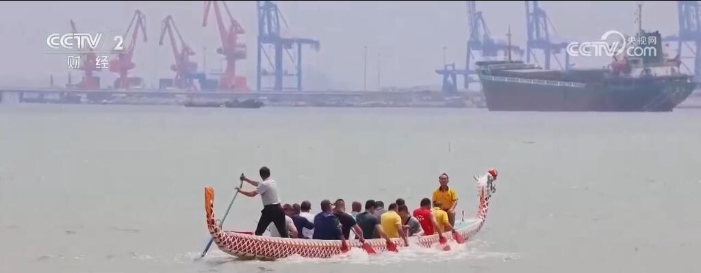 “龙舟时间”来了!端午假期观龙舟地图“出炉” 哪场比赛最让你热血沸腾? “龙舟时间”来了!端午假期观龙舟地图“出炉” 哪场比赛最让你热血沸腾?
