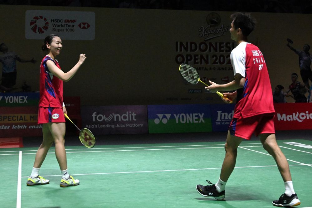 羽毛球 | 印尼公开赛：蒋振邦/魏雅欣晋级混双四强