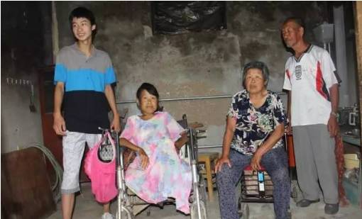 744分考上清华、入学时第一个获校长接见的学子,如今怎么样了? 744分考上清华、入学时第一个获校长接见的学子,如今怎么样了?