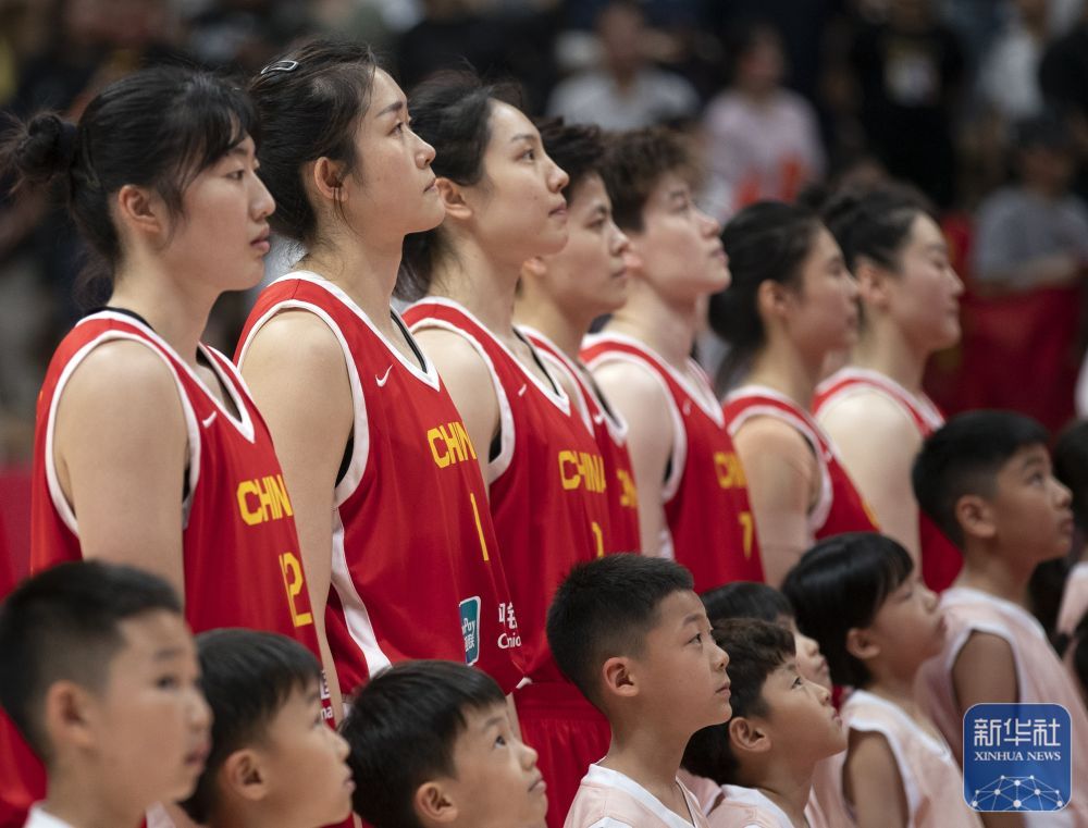 篮球丨中日女篮对抗赛：中国不敌日本