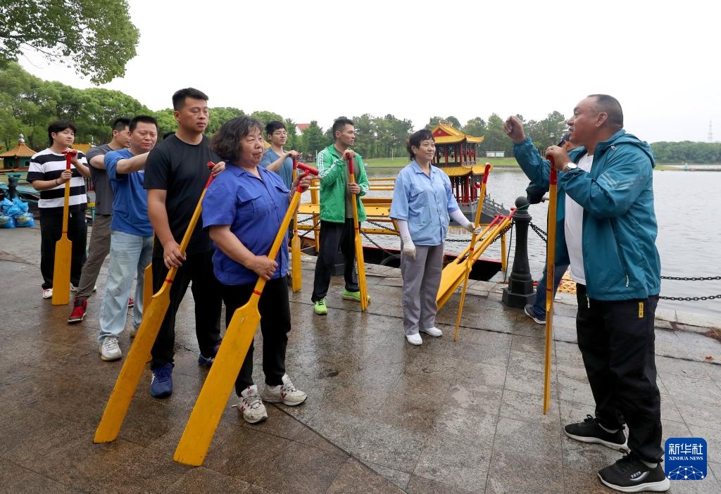 文化中国行丨罗店龙船：父子传承 情系端午