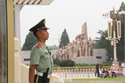 武警官兵端午假期执勤,满满安全感! 武警官兵端午假期执勤,满满安全感!